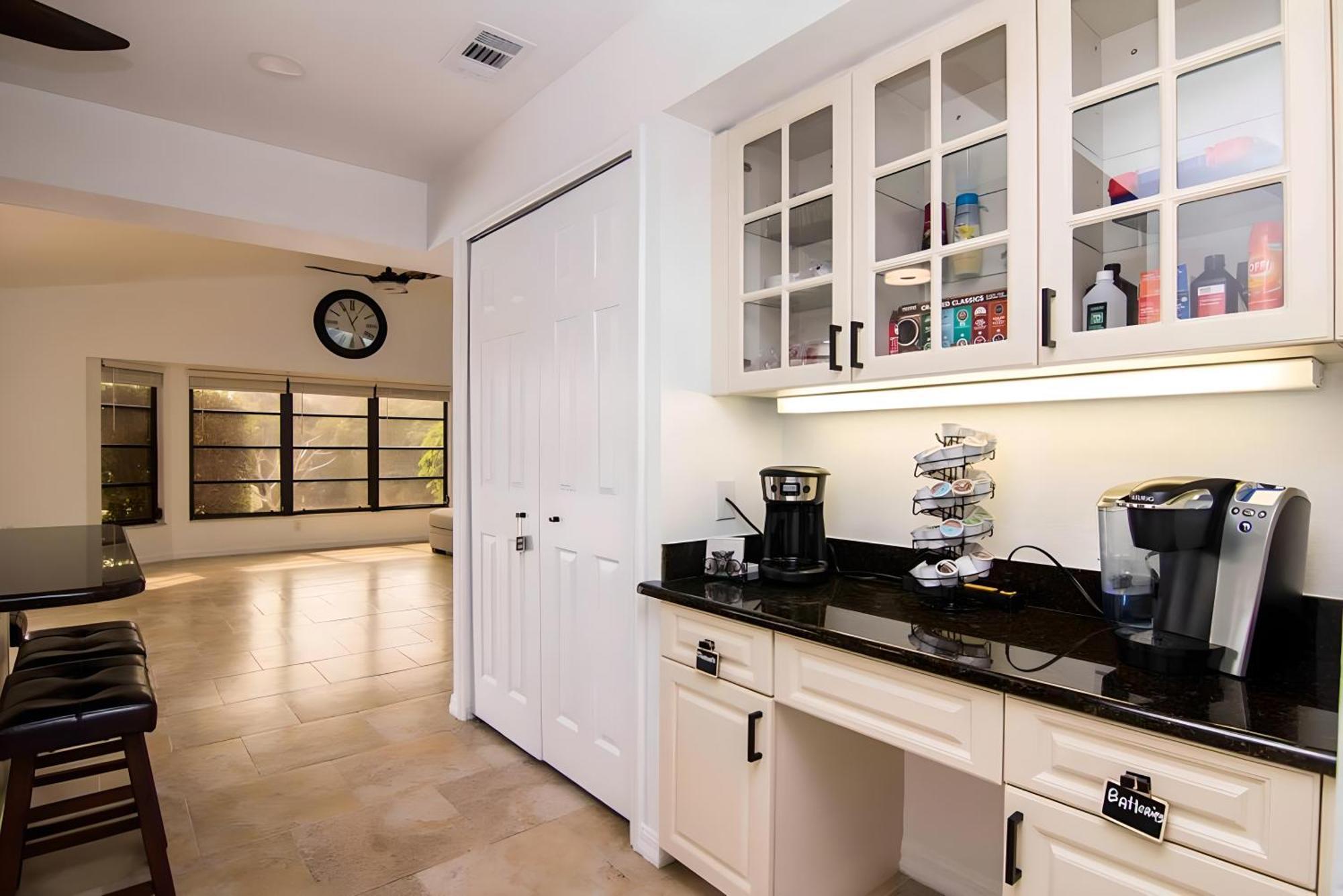 House With A Boatyour Private Waterfront Resort Port Charlotte Bagian luar foto