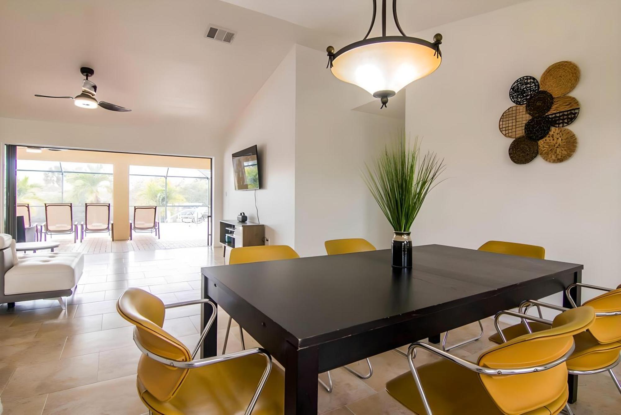 House With A Boatyour Private Waterfront Resort Port Charlotte Bagian luar foto